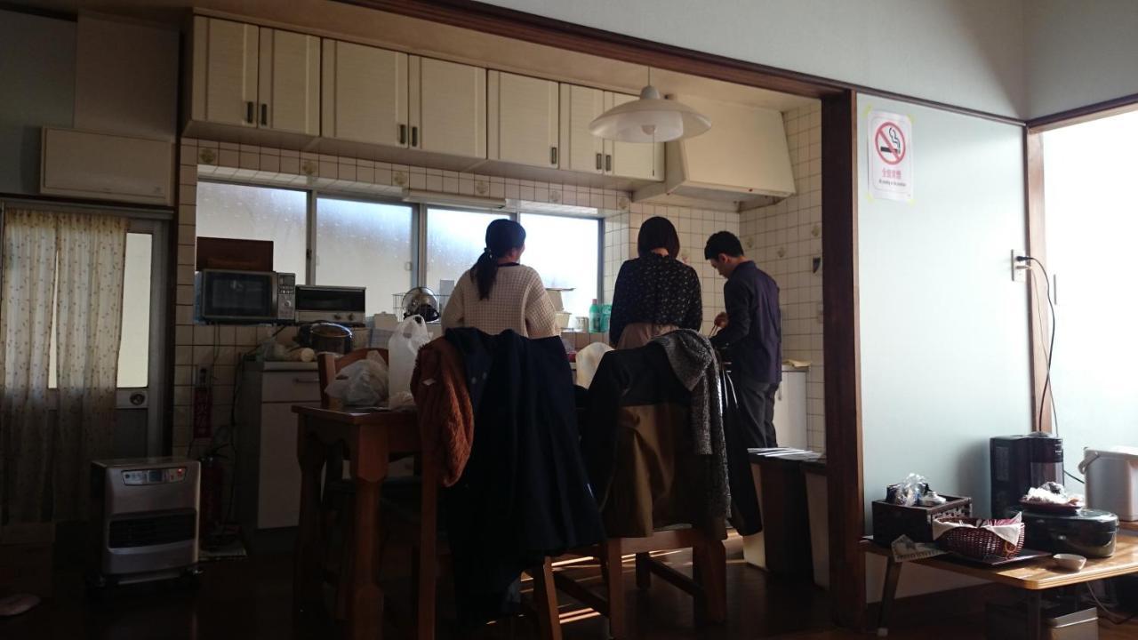 Guest House Minna No Ie Ачи Екстериор снимка